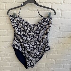 Vineyard Vines One Piece Swimsuit Size XL